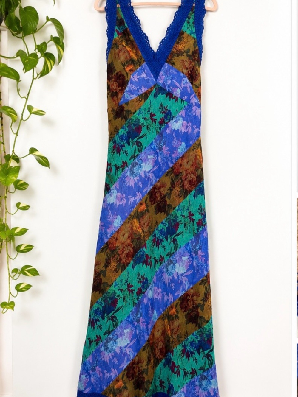 Nasty Gal Blue, Green & Brown Floral V-Neck Maxi Dress